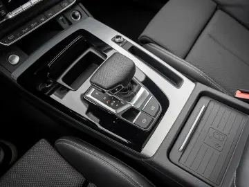 Q5 40 TDI quattro S line PANO KAM NAVI ACC VIRTU