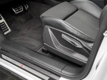 Q5 40 TDI quattro S line PANO KAM NAVI ACC VIRTU