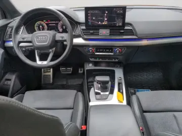 Q5 50TFSIe quattro S tronic S line Matrix AHK Na