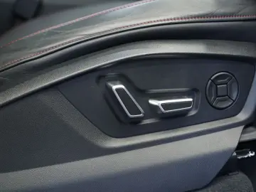 Q8 50 TDI q. S line *23 *ACC*LUFT*Pano*S-Sitze