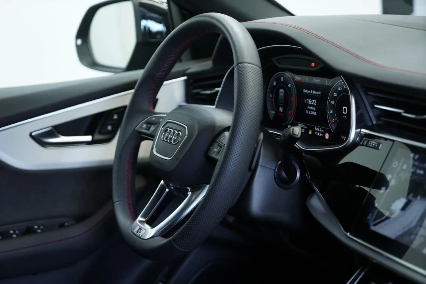 Q8 50 TDI q. S line *23 *ACC*LUFT*Pano*S-Sitze
