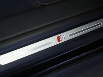 Q8 50 TDI q. S line *23 *ACC*LUFT*Pano*S-Sitze