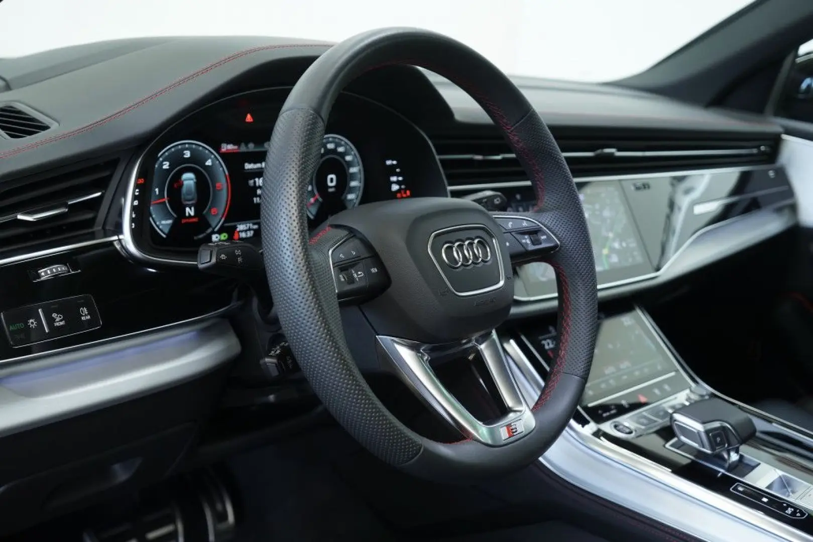 Q8 50 TDI q. S line *23 *ACC*LUFT*Pano*S-Sitze