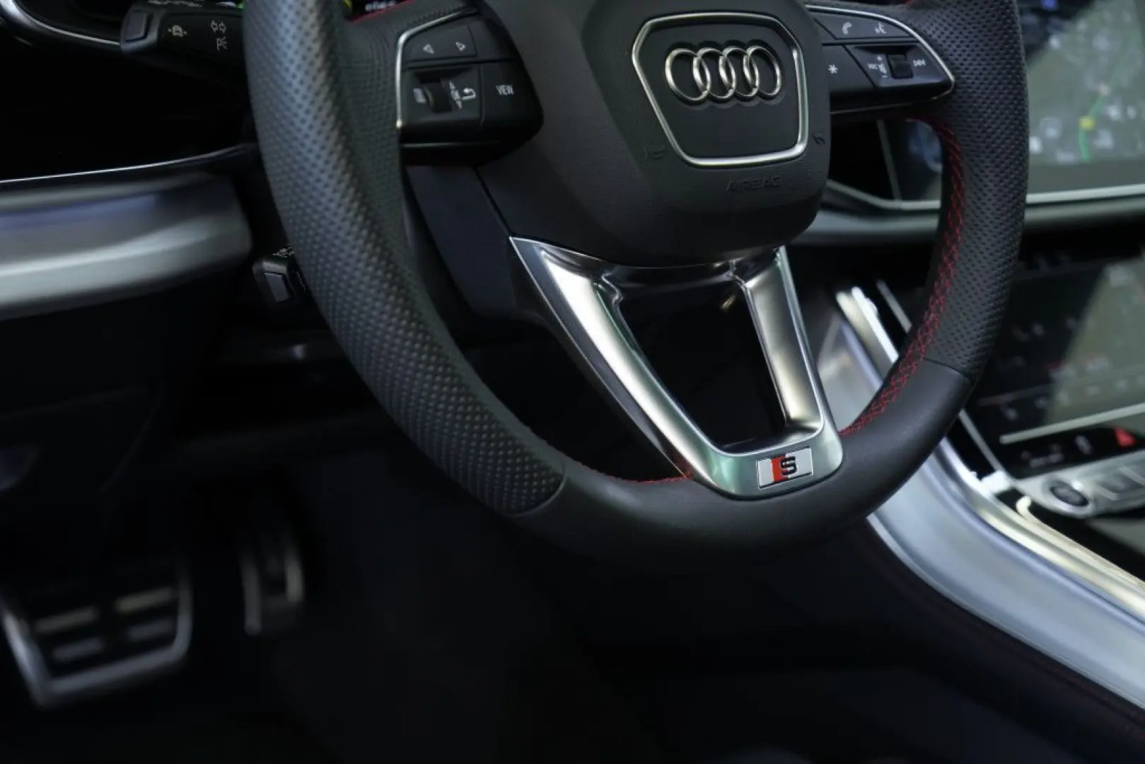 Q8 50 TDI q. S line *23 *ACC*LUFT*Pano*S-Sitze