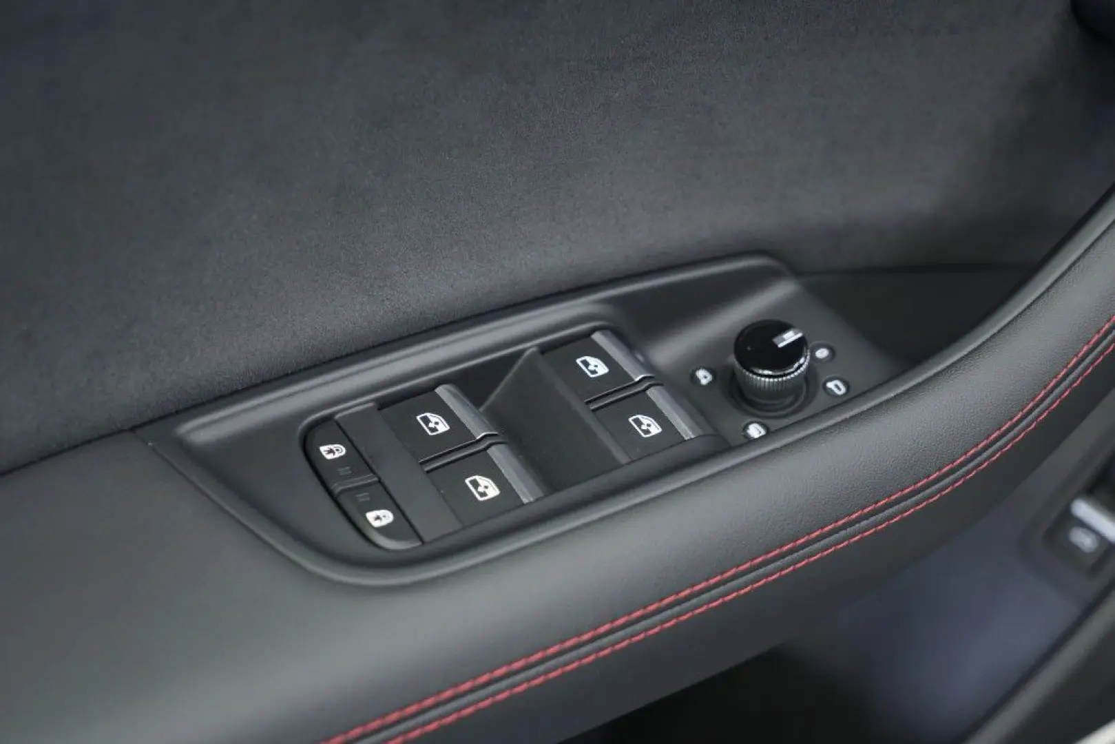 Q8 50 TDI q. S line *23 *ACC*LUFT*Pano*S-Sitze