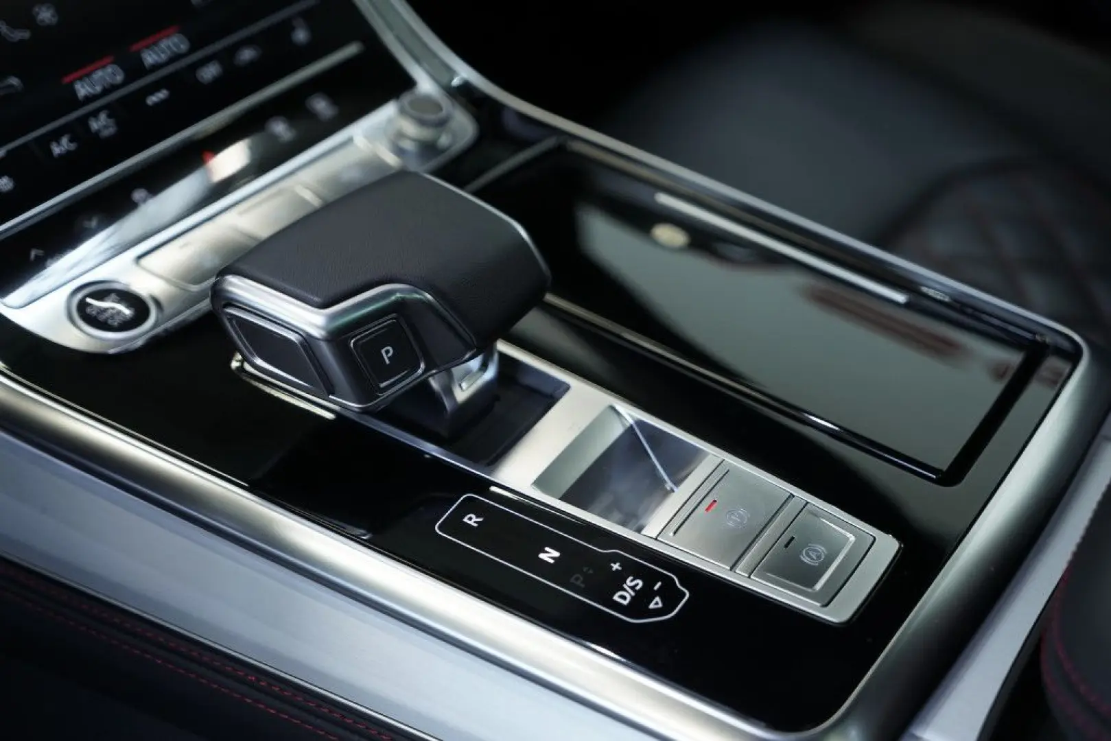 Q8 50 TDI q. S line *23 *ACC*LUFT*Pano*S-Sitze