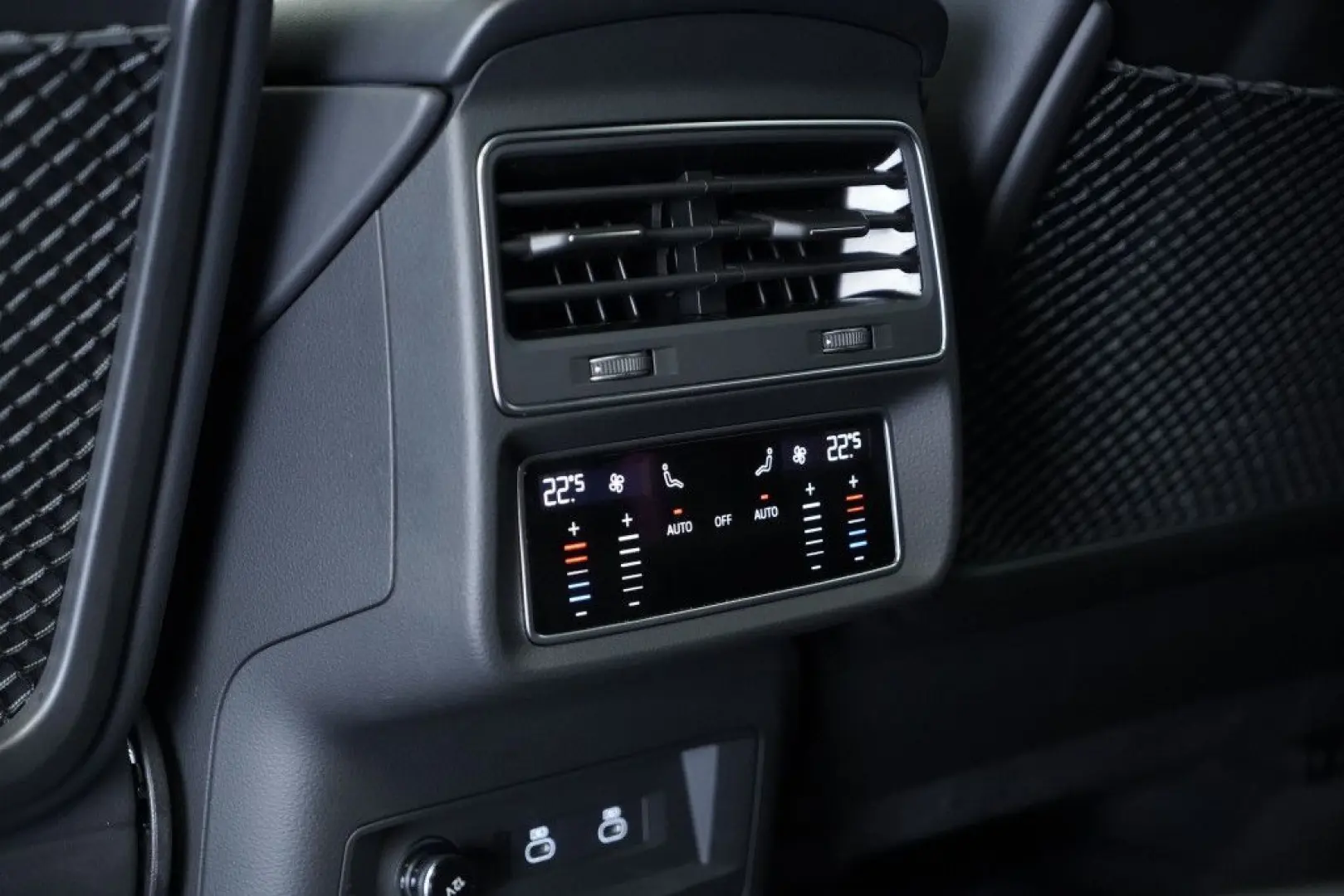 Q8 50 TDI q. S line *23 *ACC*LUFT*Pano*S-Sitze