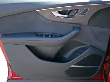 SQ8 TFSI qu BLACK PANO AHK B&O LASER OLED 360°