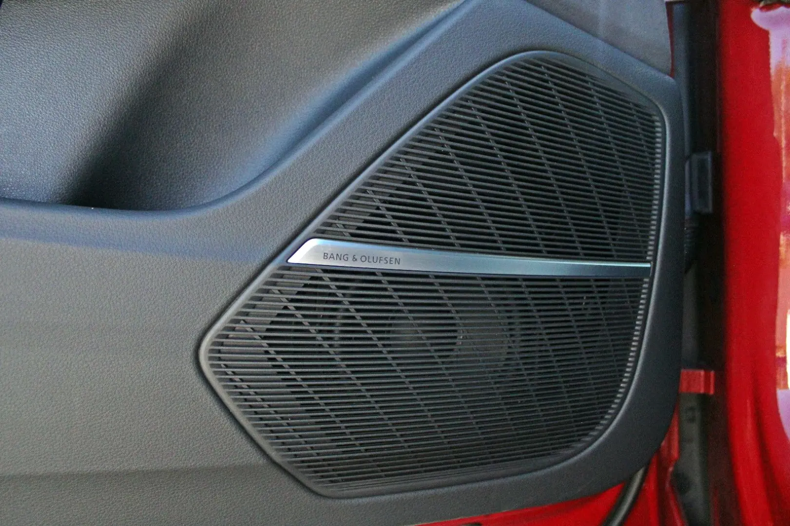 SQ8 TFSI qu BLACK PANO AHK B&O LASER OLED 360°