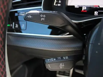 SQ8 TFSI qu BLACK PANO AHK B&O LASER OLED 360°