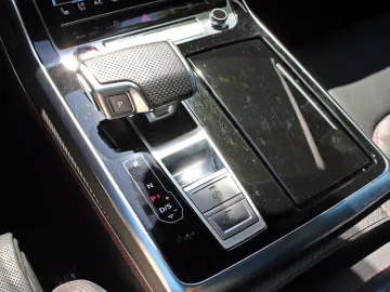 SQ8 TFSI qu BLACK PANO AHK B&O LASER OLED 360°