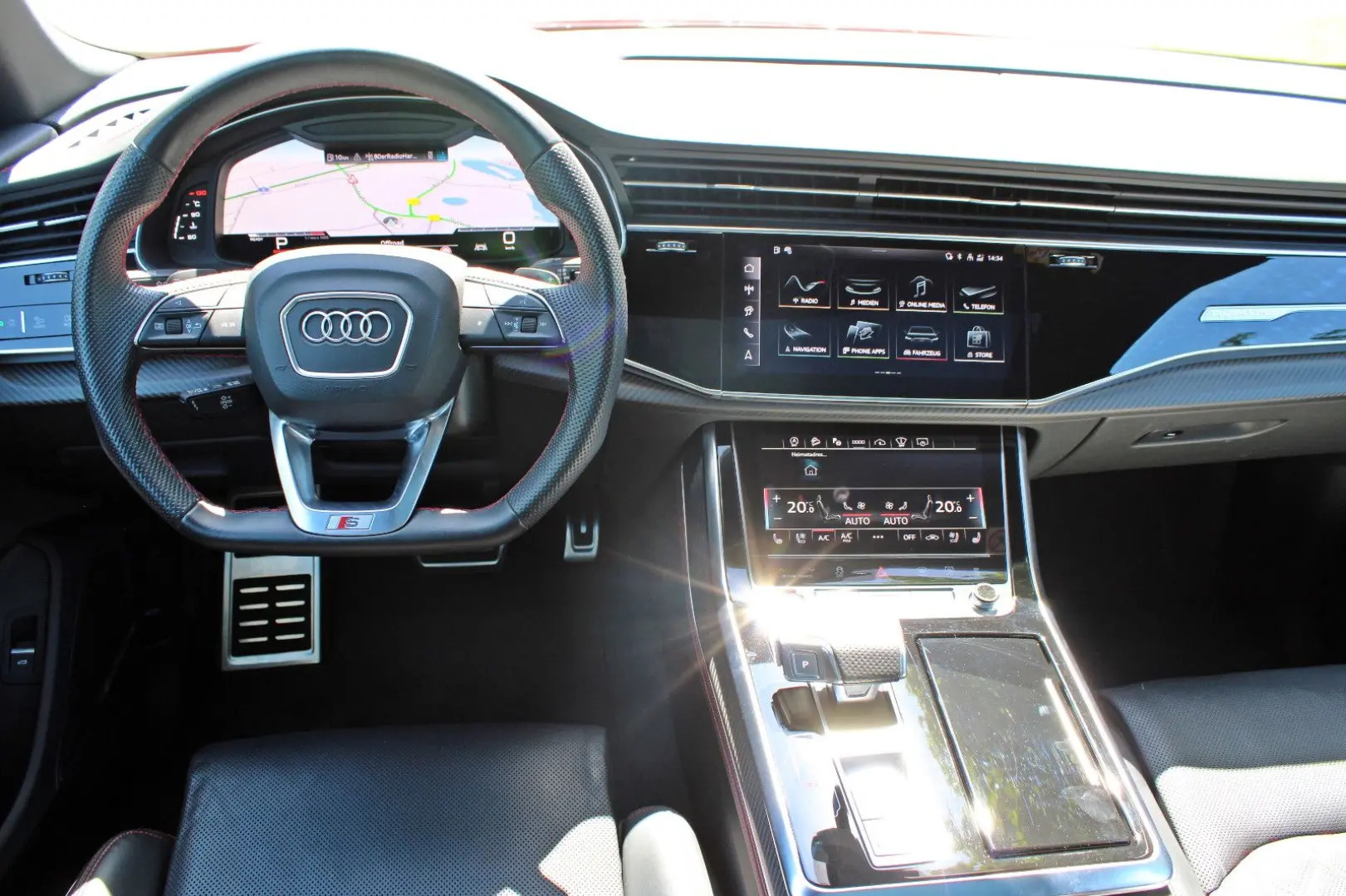 SQ8 TFSI qu BLACK PANO AHK B&O LASER OLED 360°