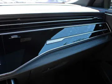 SQ8 TFSI qu BLACK PANO AHK B&O LASER OLED 360°