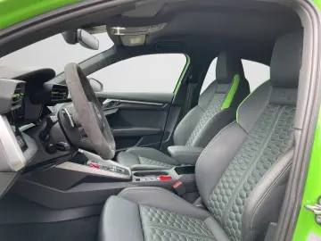 RS3 Limousine 2.5 TFSI S tronic quattro SHZ NAVI
