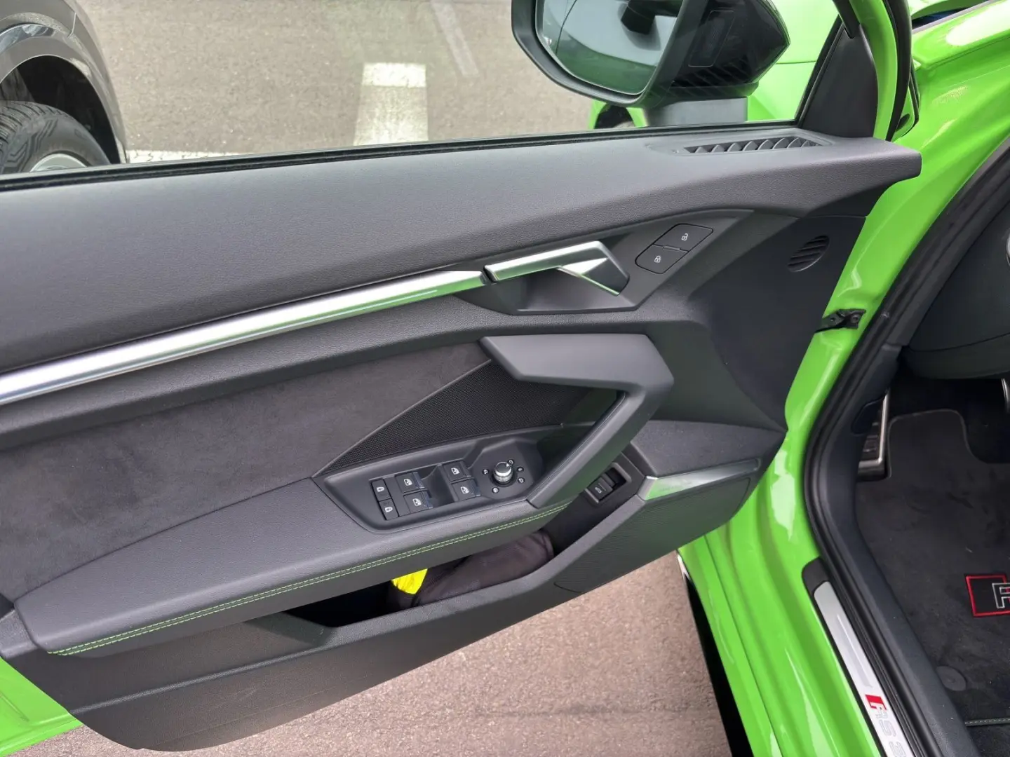 RS3 Limousine 2.5 TFSI S tronic quattro MATRIX R