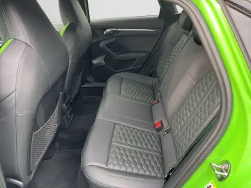 RS3 Limousine 2.5 TFSI S tronic quattro MATRIX R