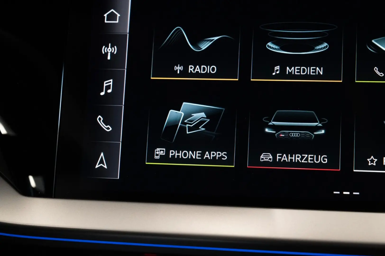 RS3 Lim. 2.5 TFSI quatt|RS-SITZE|RS-AGA|B&O|NAVI
