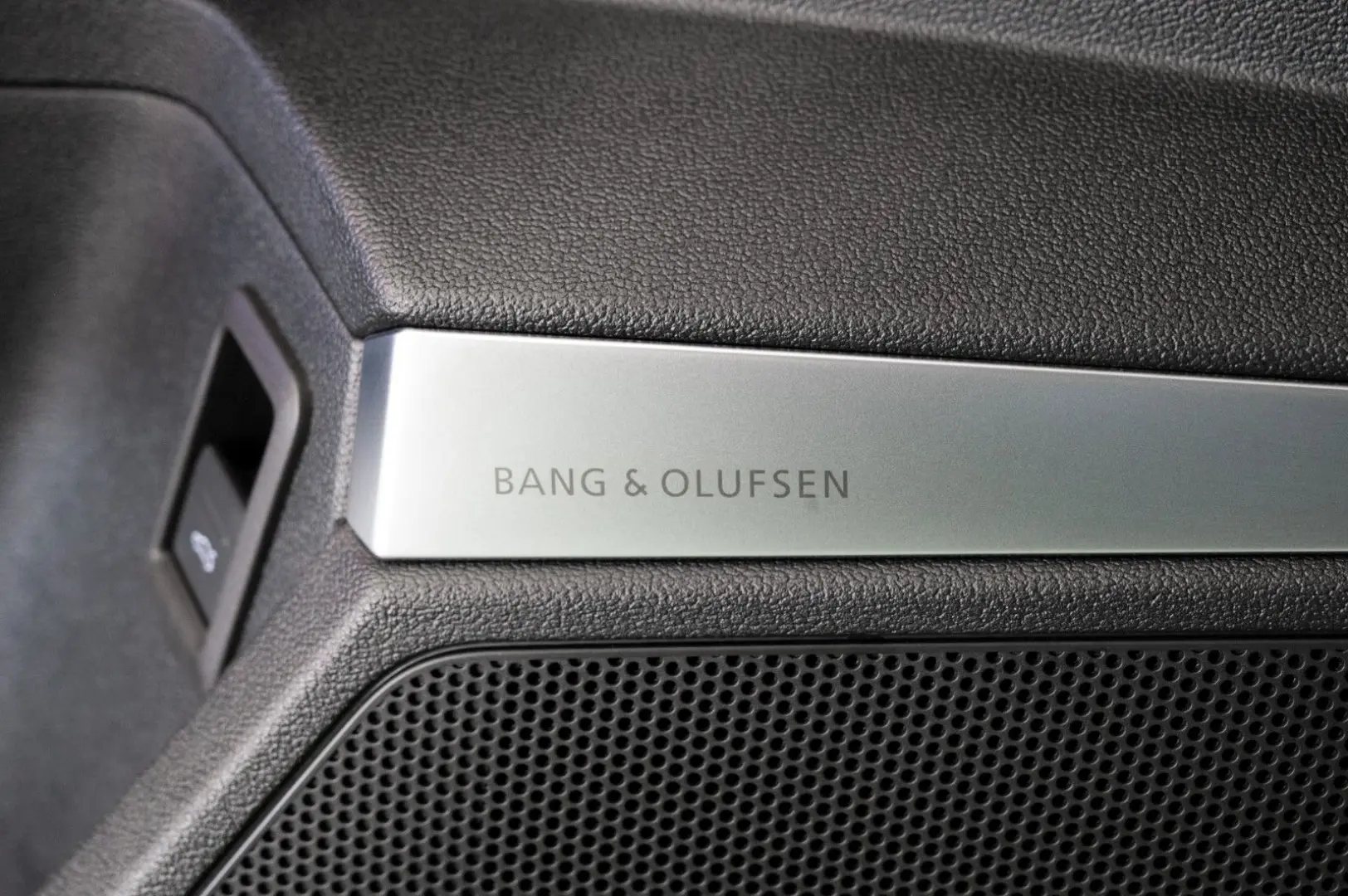 RS3 Lim. 2.5 TFSI quatt|RS-SITZE|RS-AGA|B&O|NAVI