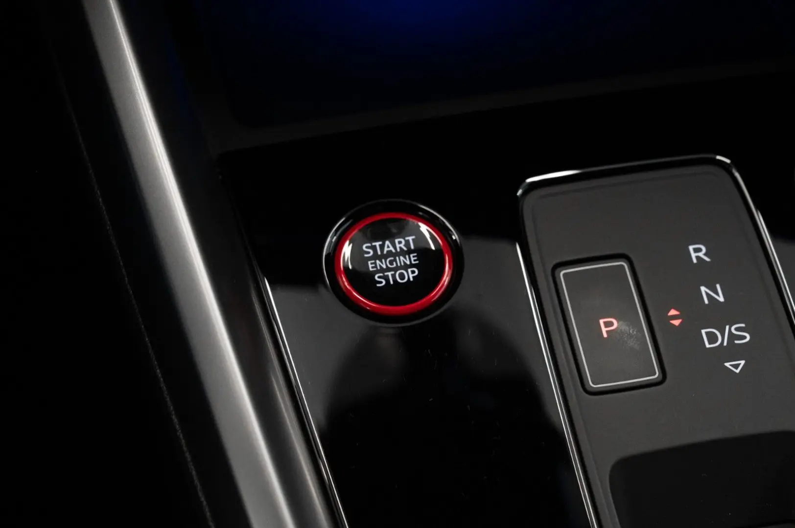 RS3 Lim. 2.5 TFSI quatt|RS-SITZE|RS-AGA|B&O|NAVI