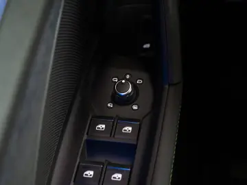 RS3 Lim. 2.5 TFSI quatt|RS-SITZE|RS-AGA|B&O|NAVI