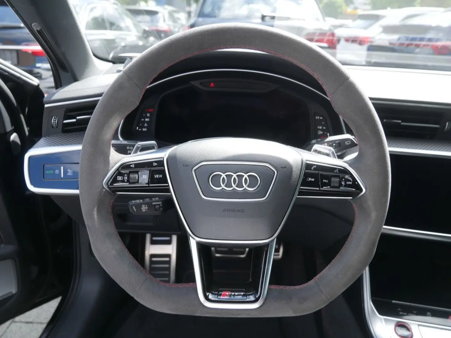 RS6 Avant quattro performance STANDHZ LASER 360°