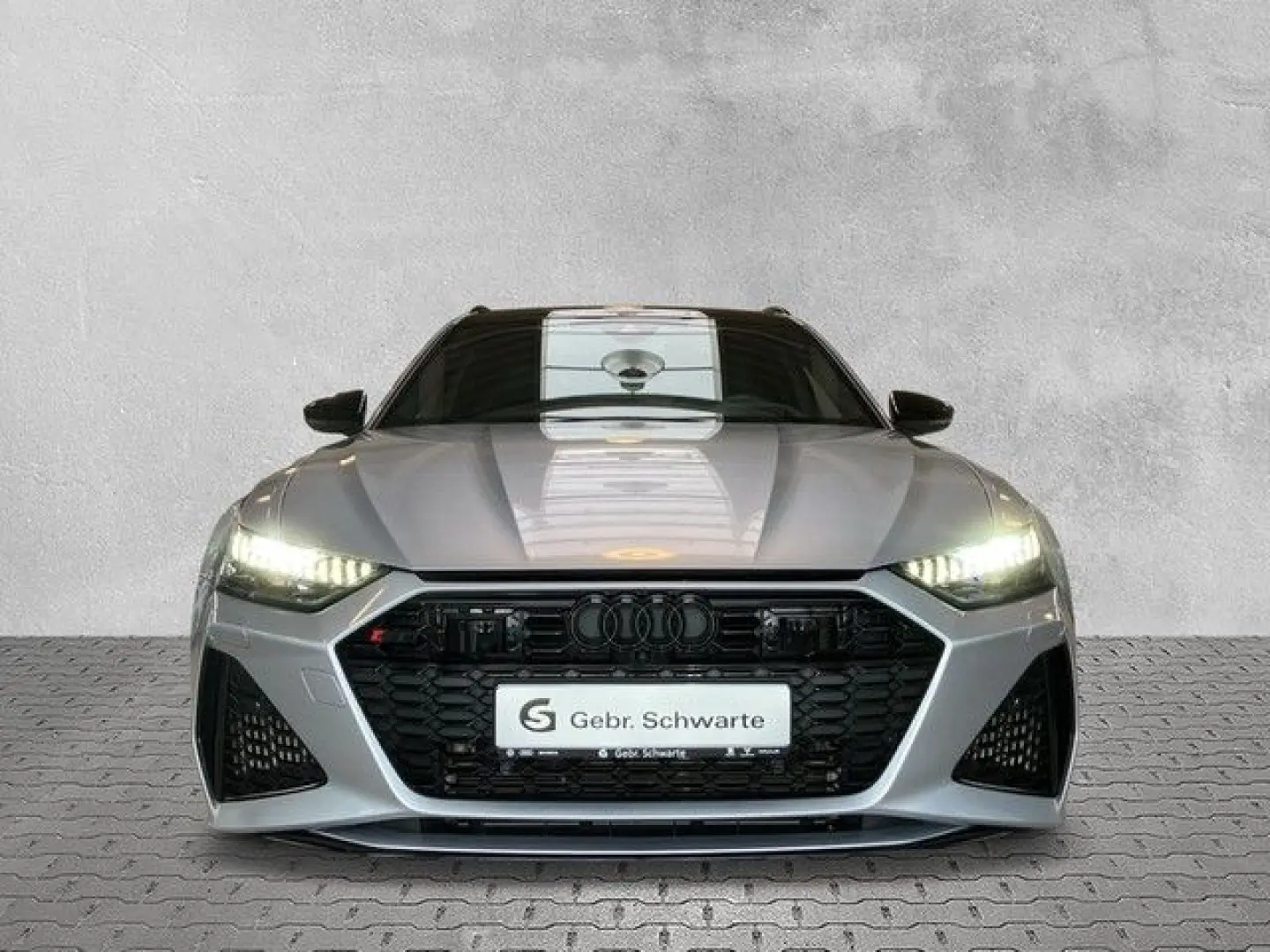 RS6 Avant 4.0 TFSI quattro Performance AHK+PANO