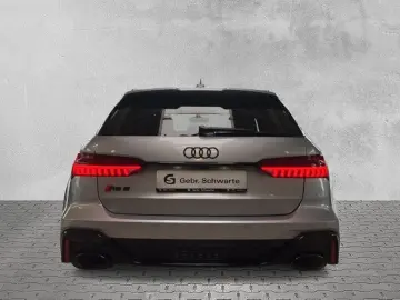 RS6 Avant 4.0 TFSI quattro Performance AHK+PANO