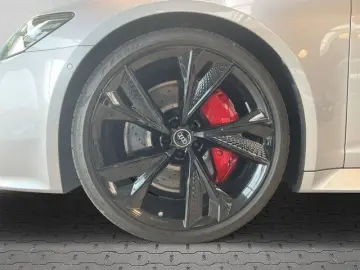 RS6 Avant 4.0 TFSI quattro Performance AHK+PANO
