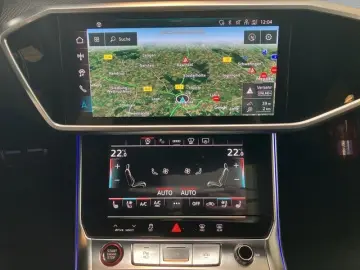 RS6 Avant 4.0 TFSI quattro Performance AHK+PANO