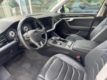 Volkswagen Touareg 3.0 V6 4Motion