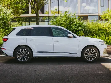Audi Q7 50TDI quattro S-Line