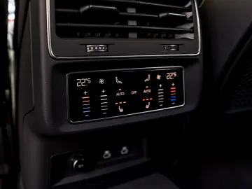 Audi Q7 50TDI quattro S-Line