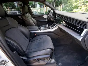 Audi Q7 50TDI quattro S-Line