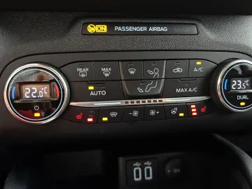 Ford Kuga 2.5 Duratec Plug-In Hybrid Titanium