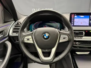 BMW X4 xDrive20i - M Sport - Panoramic