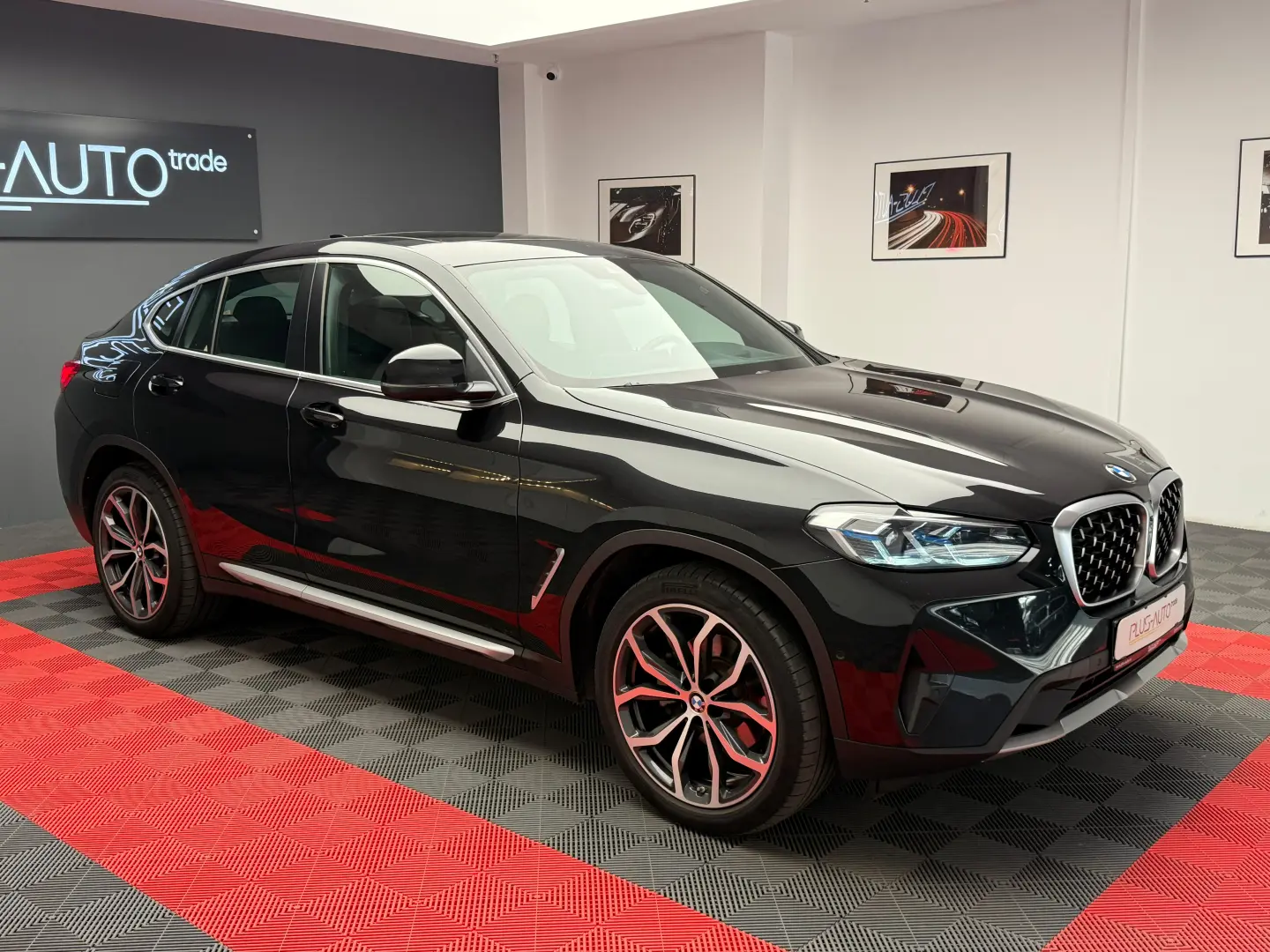 BMW X4 xDrive20i - M Sport - Panoramic