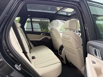 X5 30 d xDrive M Sport*Luft*Pano*AHK*