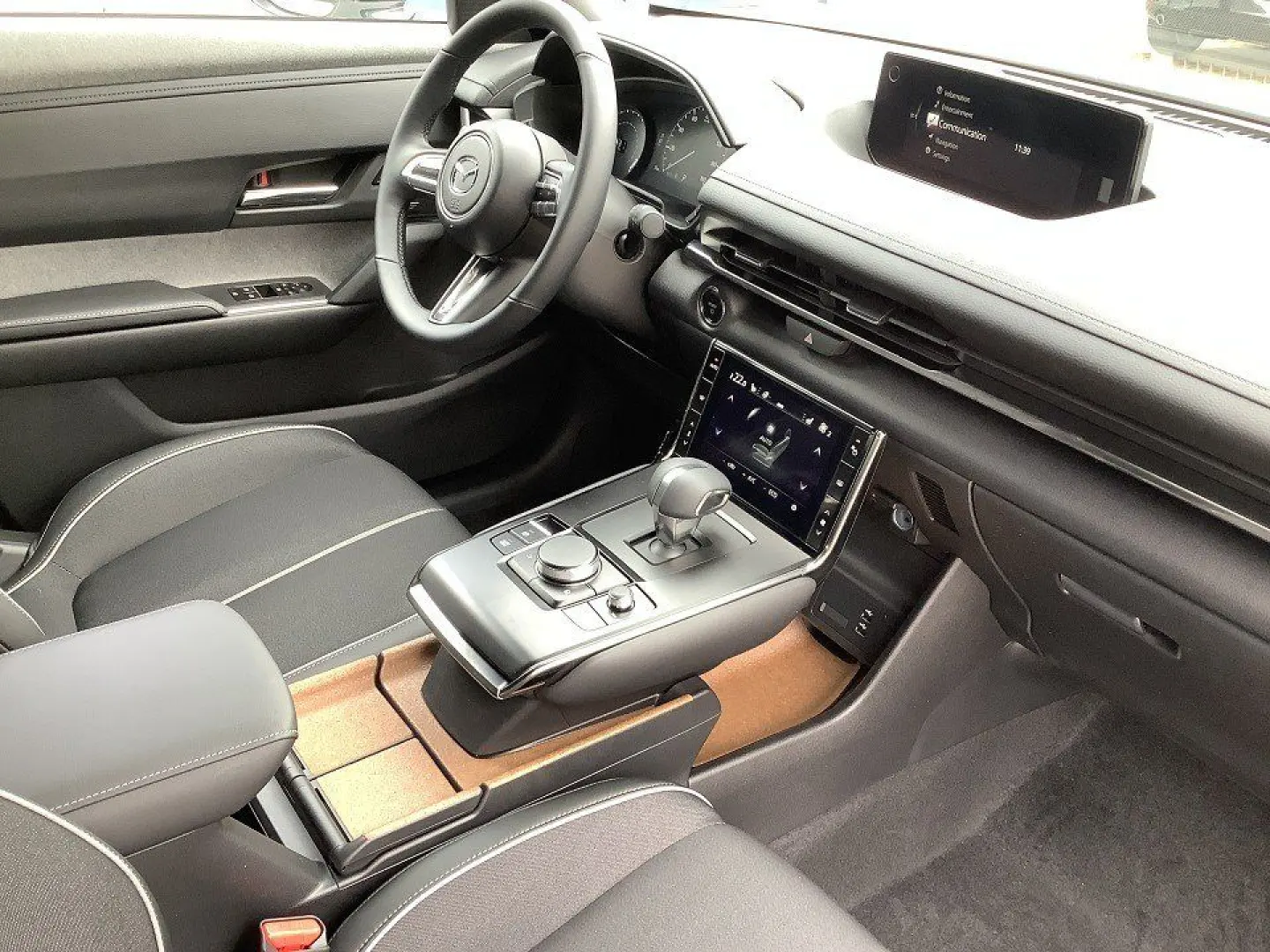 MX-30 e-SKYACTIV 3-phasig Makato Premium-P. Bose
