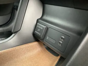 MX-30 e-SKYACTIV 3-phasig Makato Premium-P. Bose