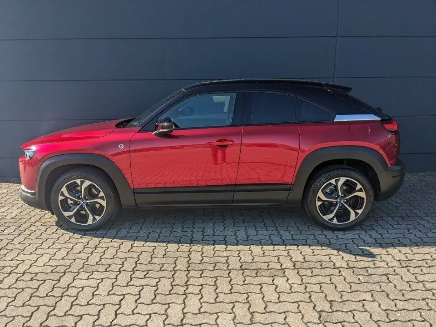 MX-30 R-EV Makoto Premium GSD Modern Confidence