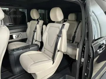 MERCEDES-BENZ CLASA V  300d Exclusive E (Automat) (7 locuri)