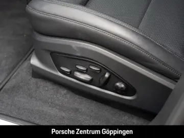 Macan 4 Luftfederung Panoramadach BOSE HA-Lenkun