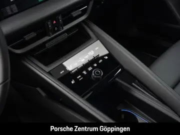 Macan 4 Luftfederung Panoramadach BOSE HA-Lenkun