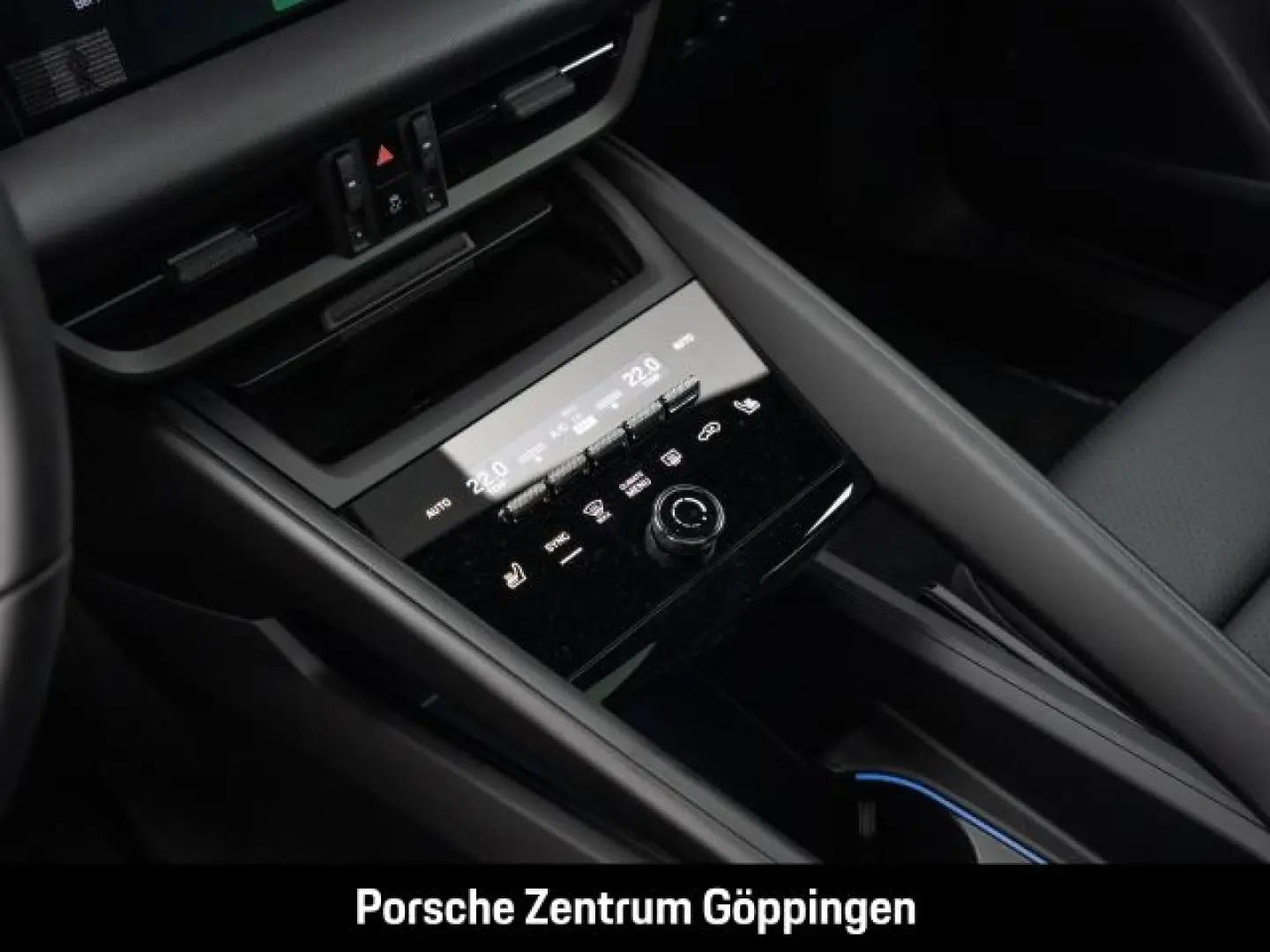 Macan 4 Luftfederung Panoramadach BOSE HA-Lenkun