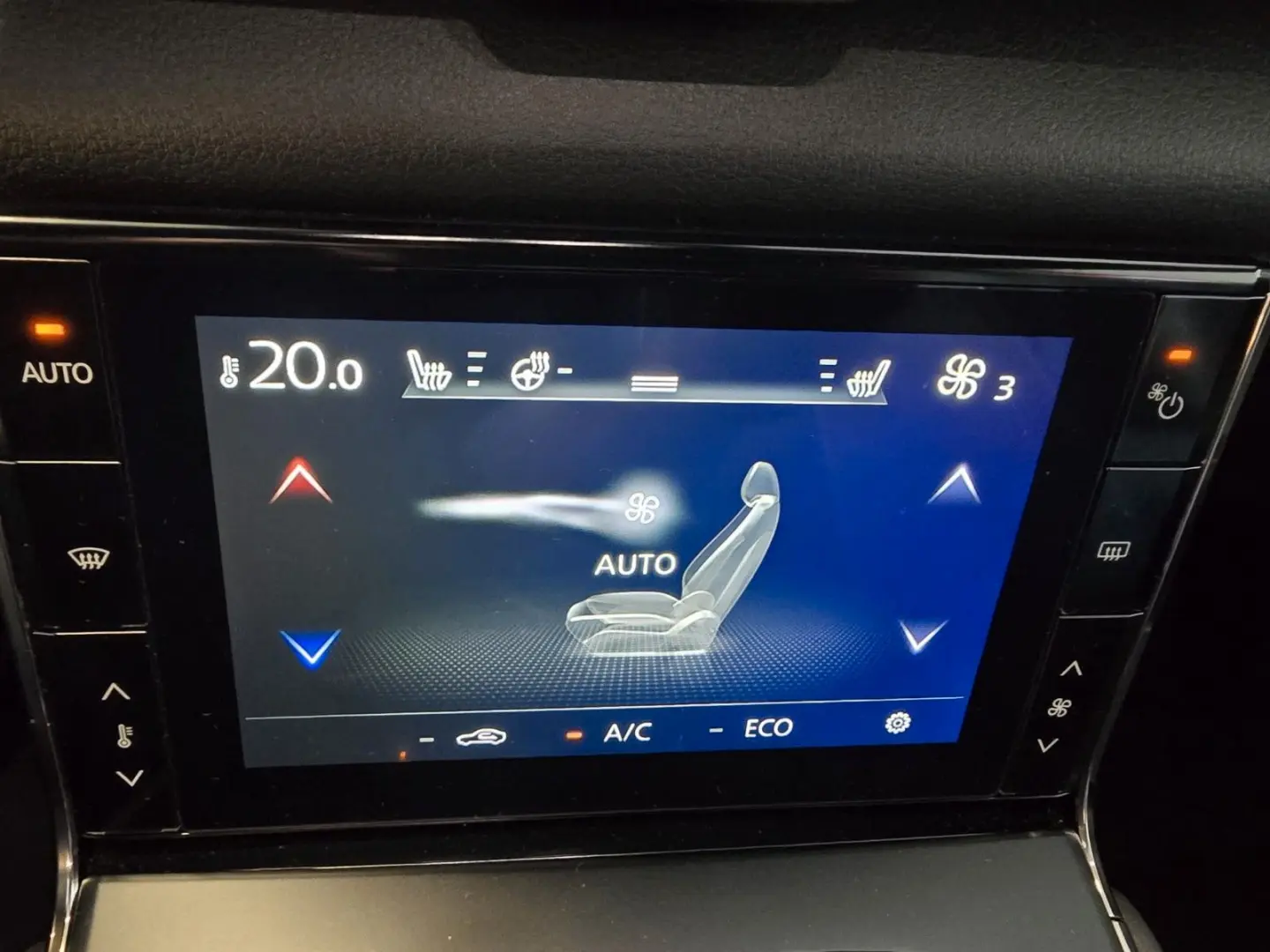 MX-30 Makoto R-EV *PRE.P*GSD*NAV*HUD*BOSE*360°