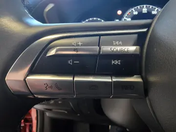 MX-30 Makoto R-EV *PRE.P*GSD*NAV*HUD*BOSE*360°