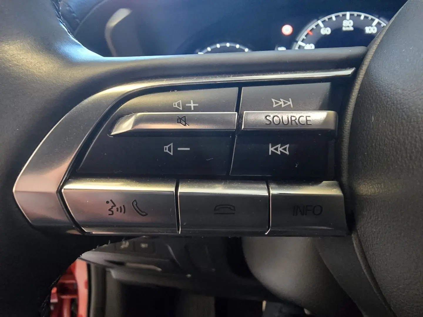 MX-30 Makoto R-EV *PRE.P*GSD*NAV*HUD*BOSE*360°