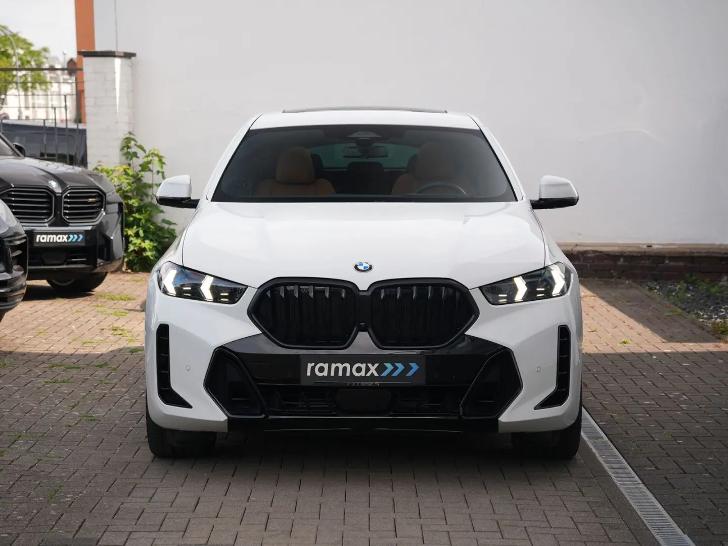 X6 xDrive30d M SPORT-LUFTF-PANO-22M-COGNAC
