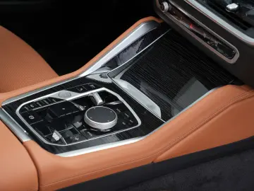 X6 xDrive30d M SPORT-LUFTF-PANO-22M-COGNAC