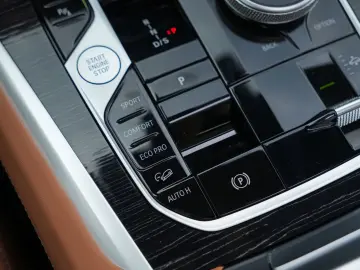 X6 xDrive30d M SPORT-LUFTF-PANO-22M-COGNAC